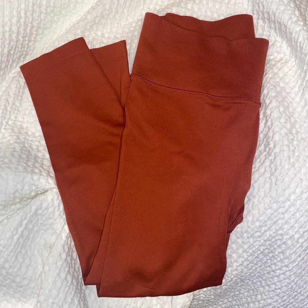 Victoria’s Secret Ribbed Seamless 7/8 Leggings